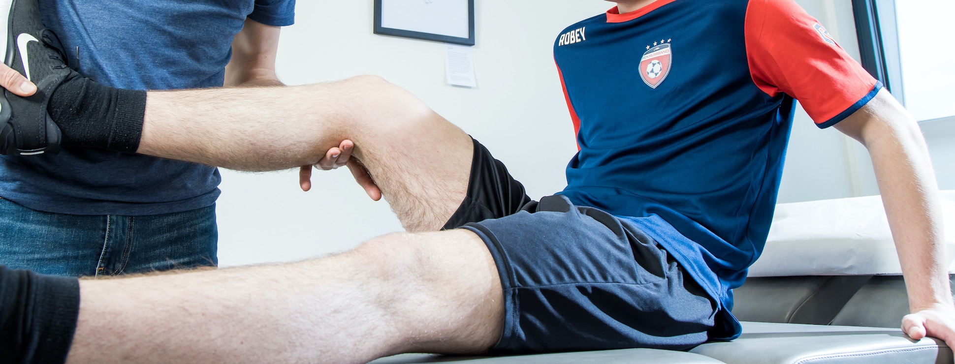 fc kruisband header knie