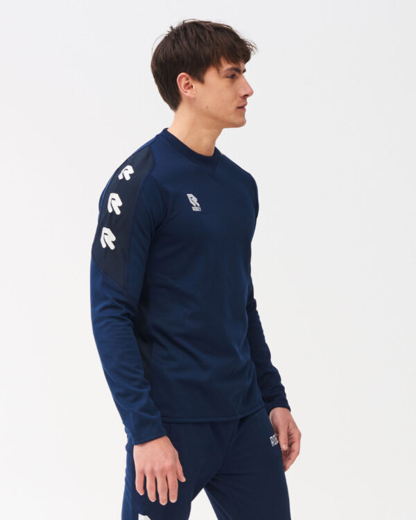 FC Kruisband performance sweater model